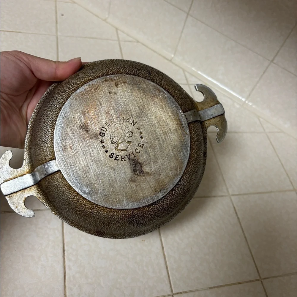 Vintage Guardian Service Cookware Heavy Hammered Aluminum Pan Dish